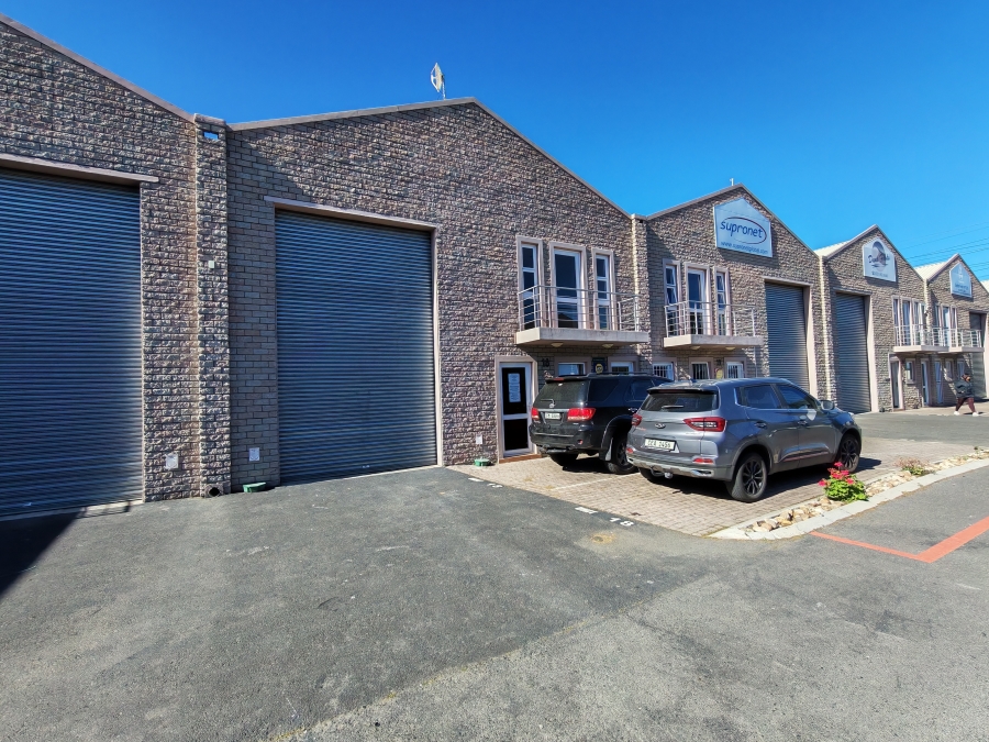 To Let Commercial Property for Rent in Asla Park Western Cape
